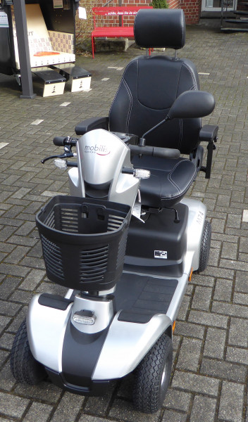 MOBILIS 4-Rad-E-Scooter 75 Ah 15 km/h M74 Silber VERPACKT